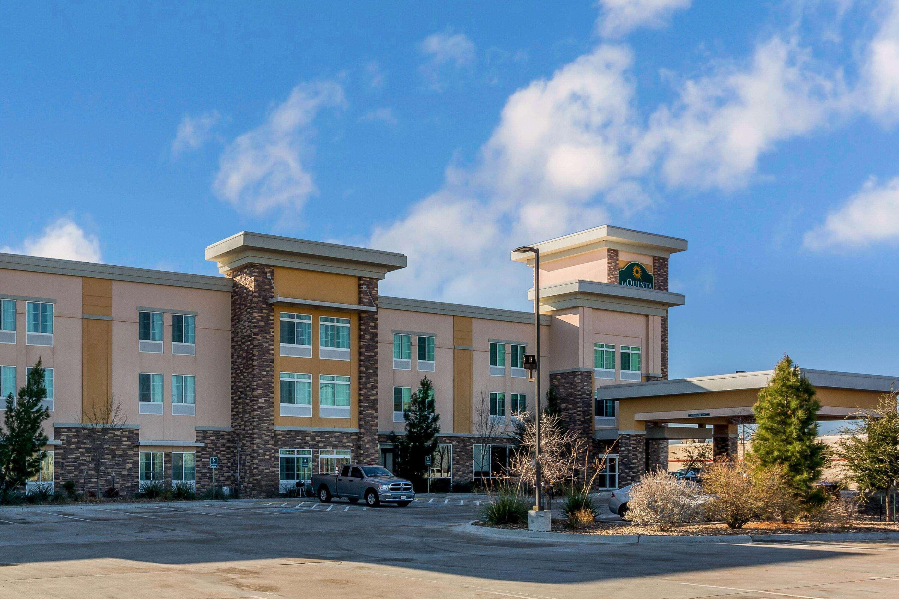 La Quinta By Wyndham Monahans Exterior foto